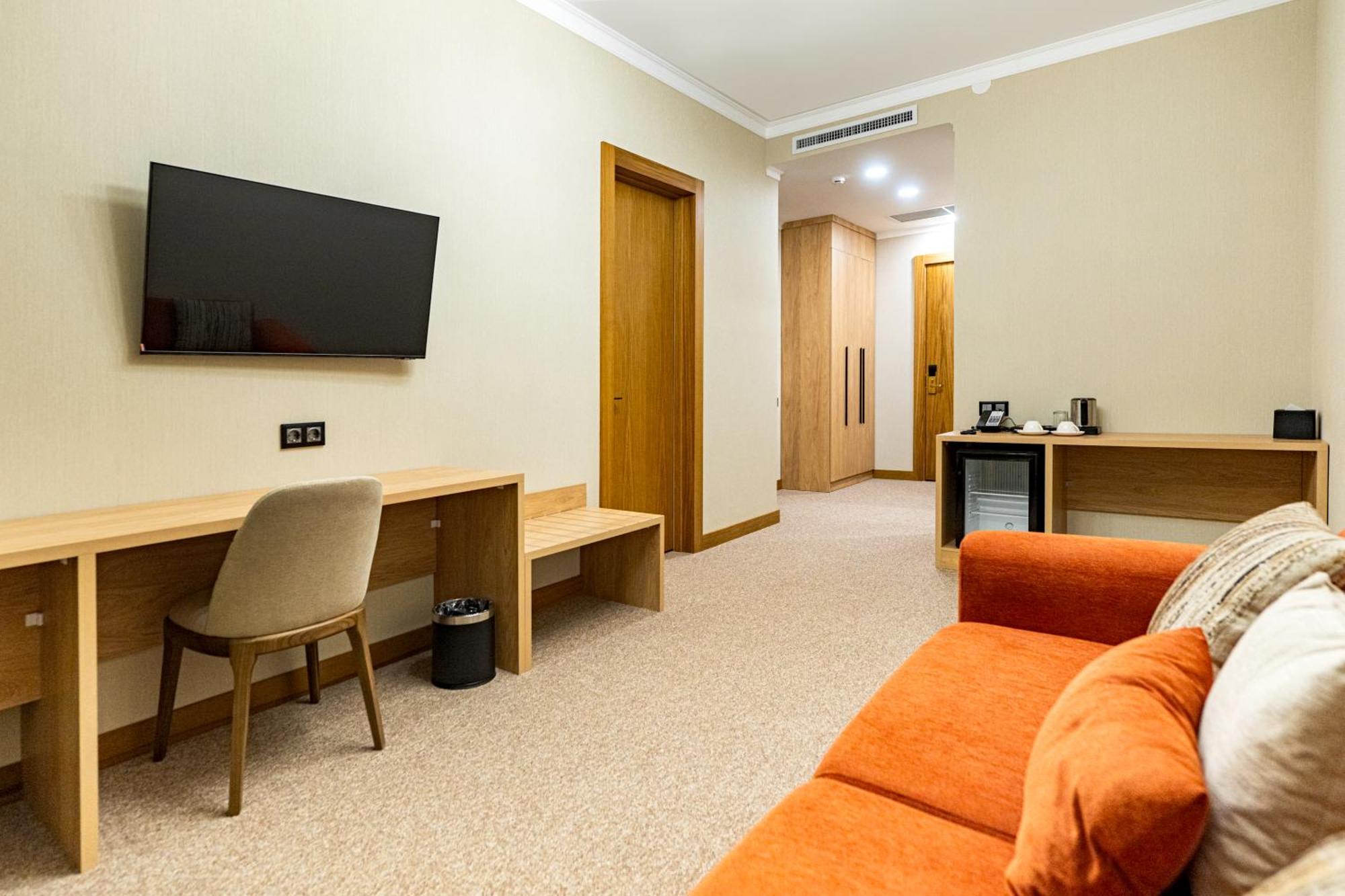 Mardan Hotel Шымкент Экстерьер фото