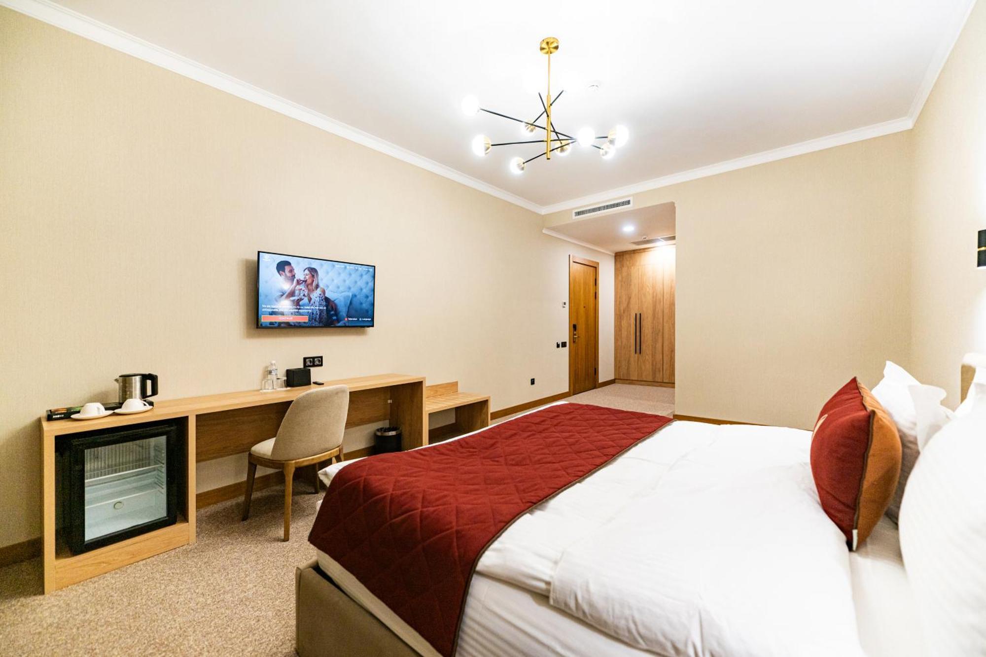 Mardan Hotel Шымкент Экстерьер фото